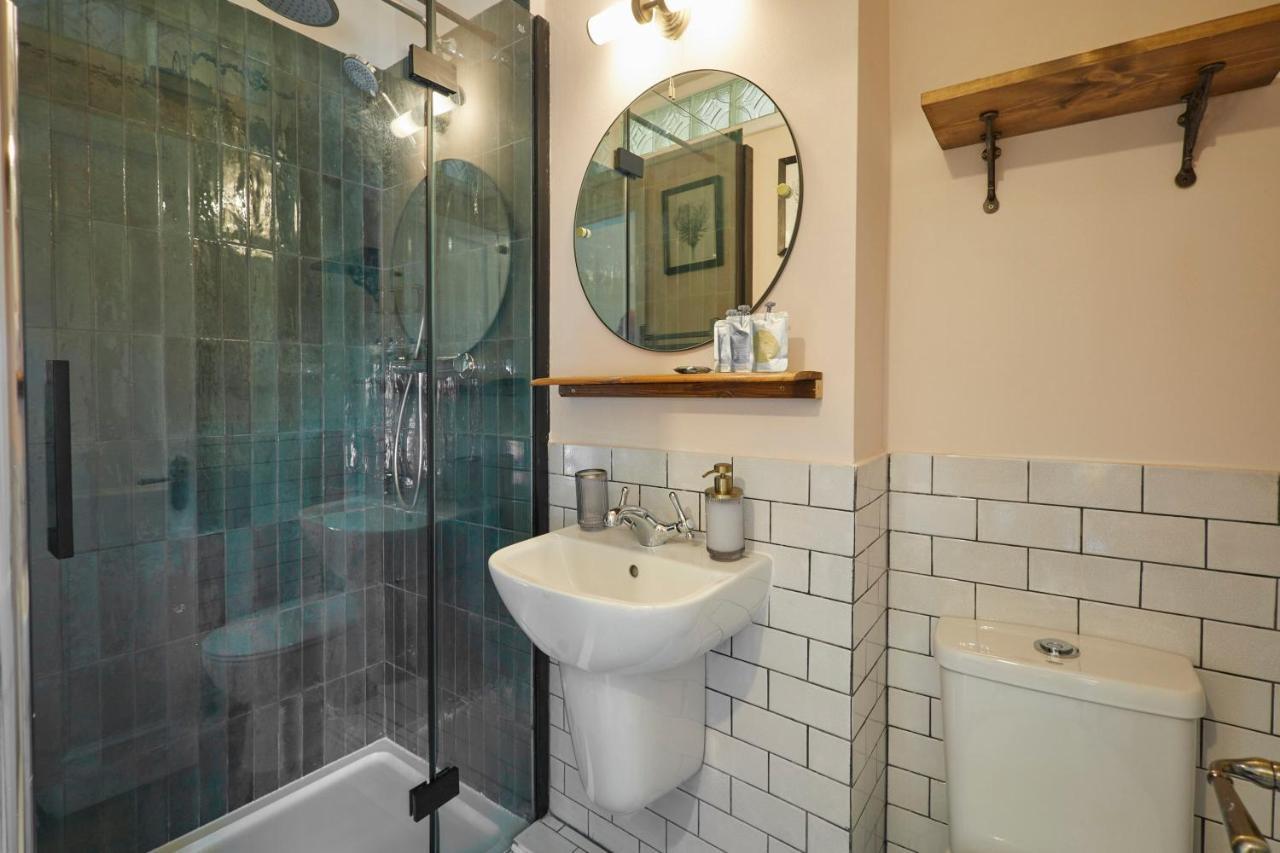 Host & Stay - Lop Hall Danby Екстериор снимка