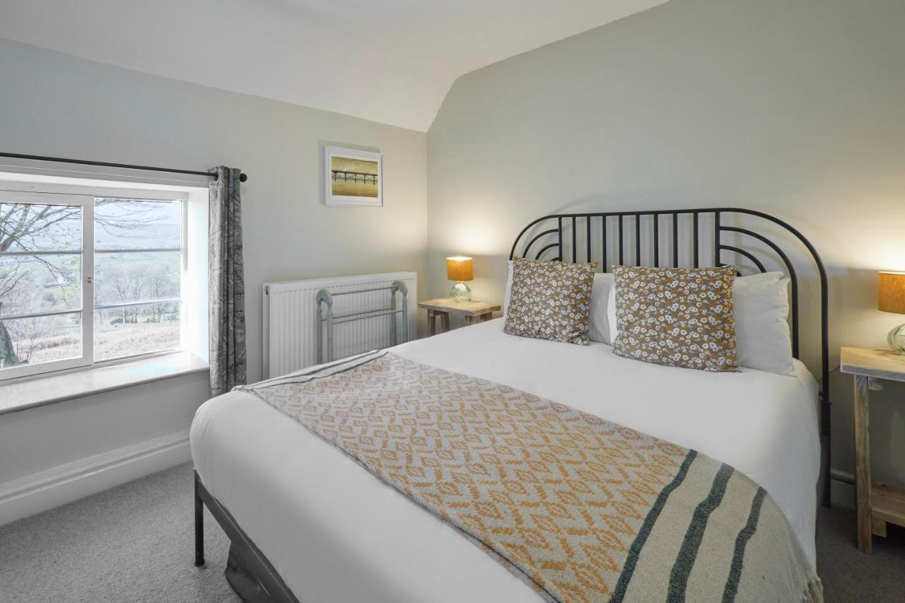 Host & Stay - Lop Hall Danby Екстериор снимка
